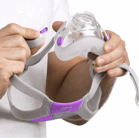 AirFit™ F20 Full-Face Mask Complete System for Her