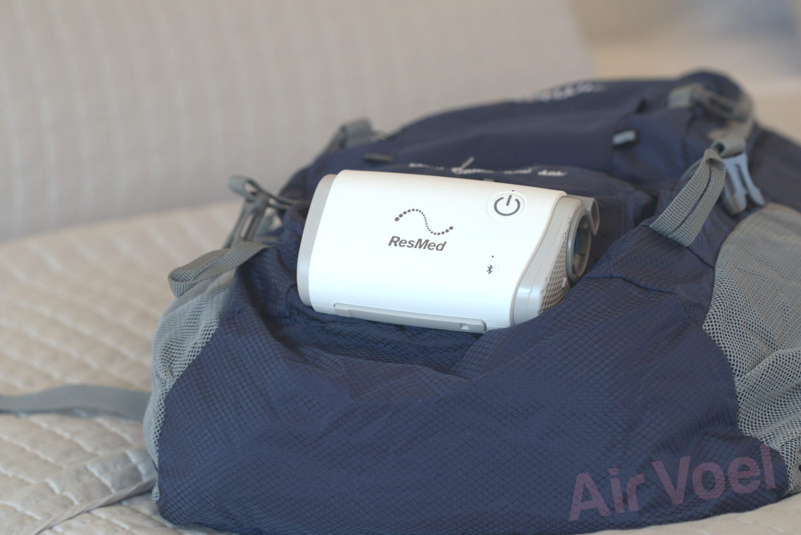 ResMed AirSense 10™ AutoSet Card-to-Cloud Travel Package with AirMini™